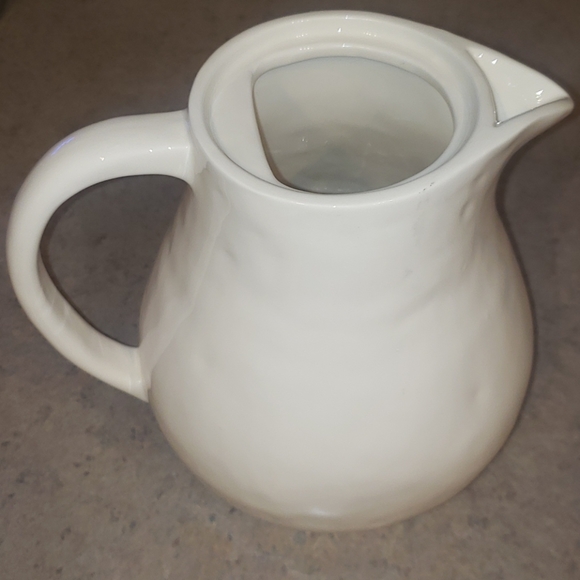 Rae Dunn Teapot Vintage - Picture 5 of 10